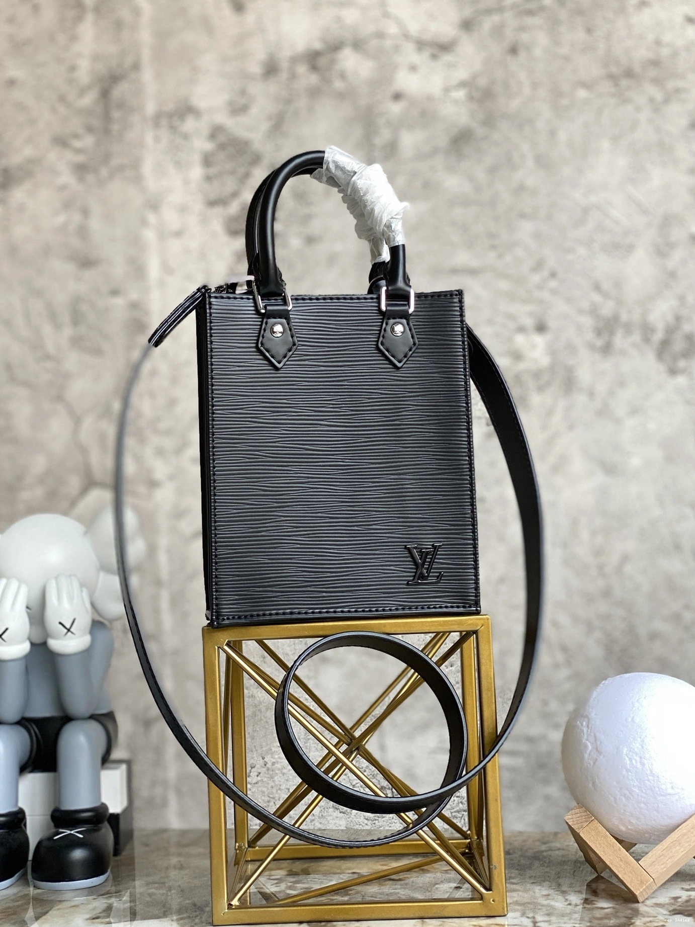 Cheap VUITTON SAC PLAT PETIT LOUIS 0725
